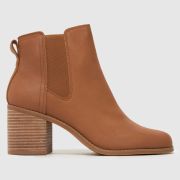 TOMS evelyn chelsea boots in tan