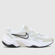 Nike al8 trainers in white